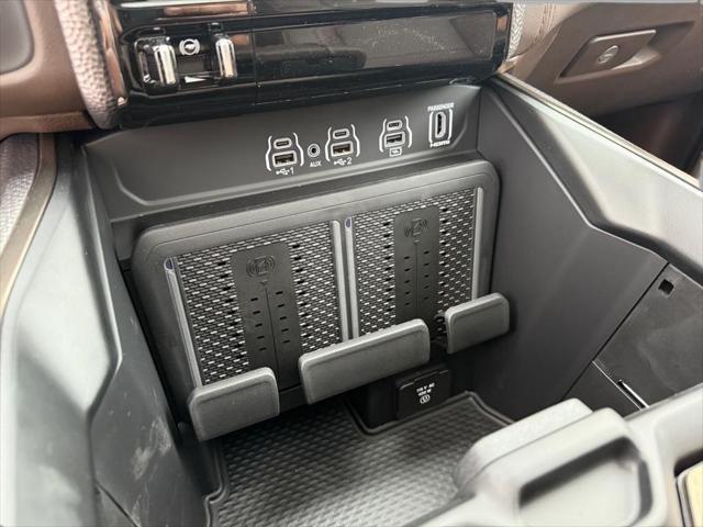 new 2025 Ram 2500 car, priced at $90,101
