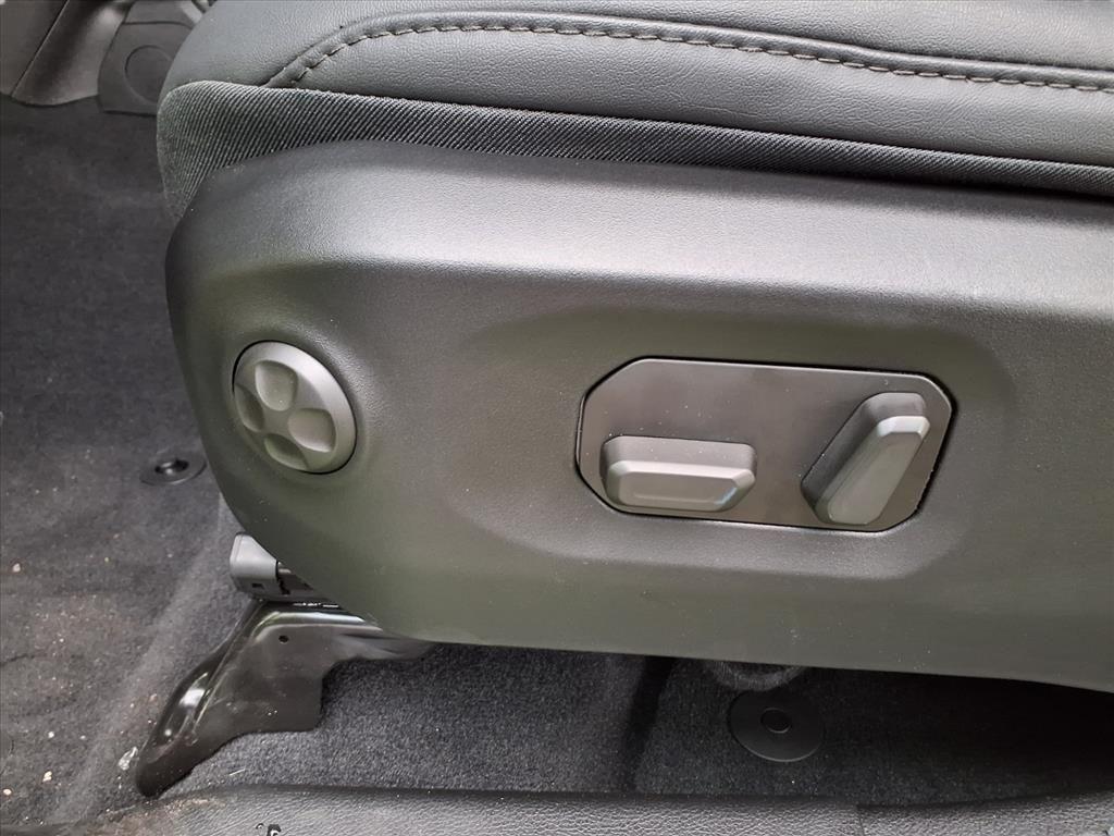 new 2025 Jeep Wrangler car, priced at $57,509