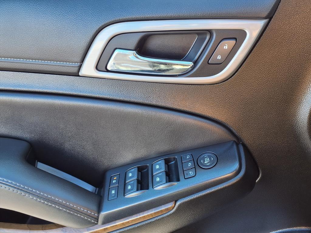 used 2020 GMC Yukon car, priced at $34,910