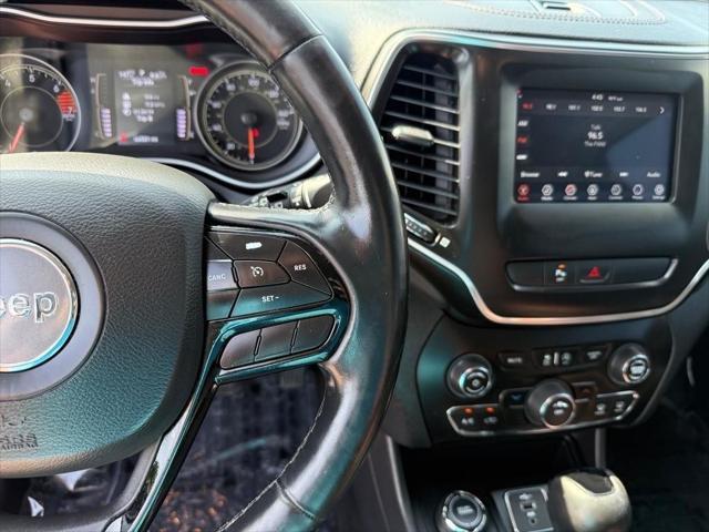 used 2020 Jeep Cherokee car, priced at $18,995
