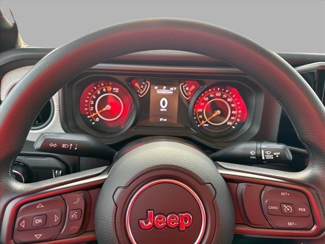 new 2025 Jeep Gladiator car, priced at $38,495
