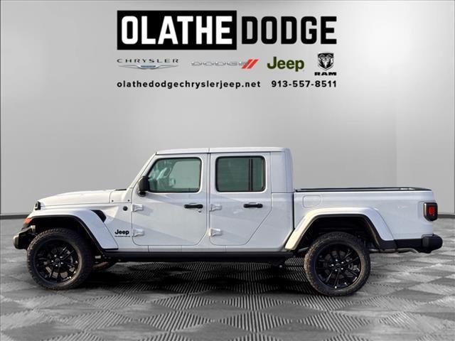 new 2025 Jeep Gladiator car, priced at $38,495