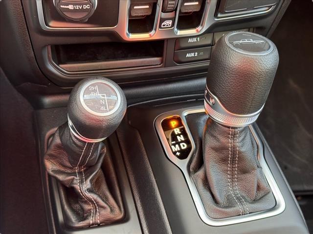 new 2025 Jeep Gladiator car, priced at $38,495