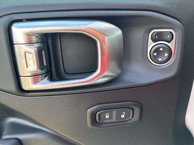 new 2025 Jeep Gladiator car, priced at $38,495