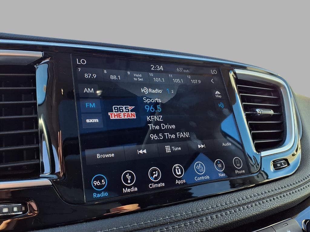 used 2019 Chrysler Pacifica car, priced at $21,461