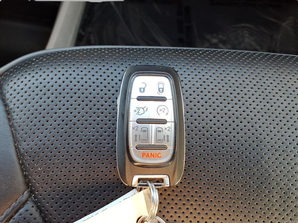 used 2019 Chrysler Pacifica car, priced at $21,461