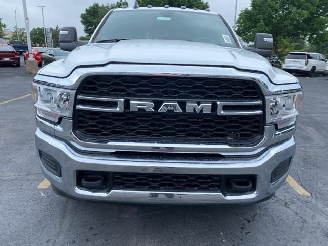 new 2024 Ram 3500 car, priced at $64,870