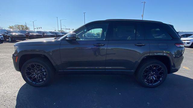 new 2025 Jeep Grand Cherokee car, priced at $63,745