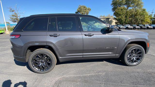 new 2025 Jeep Grand Cherokee car, priced at $63,745