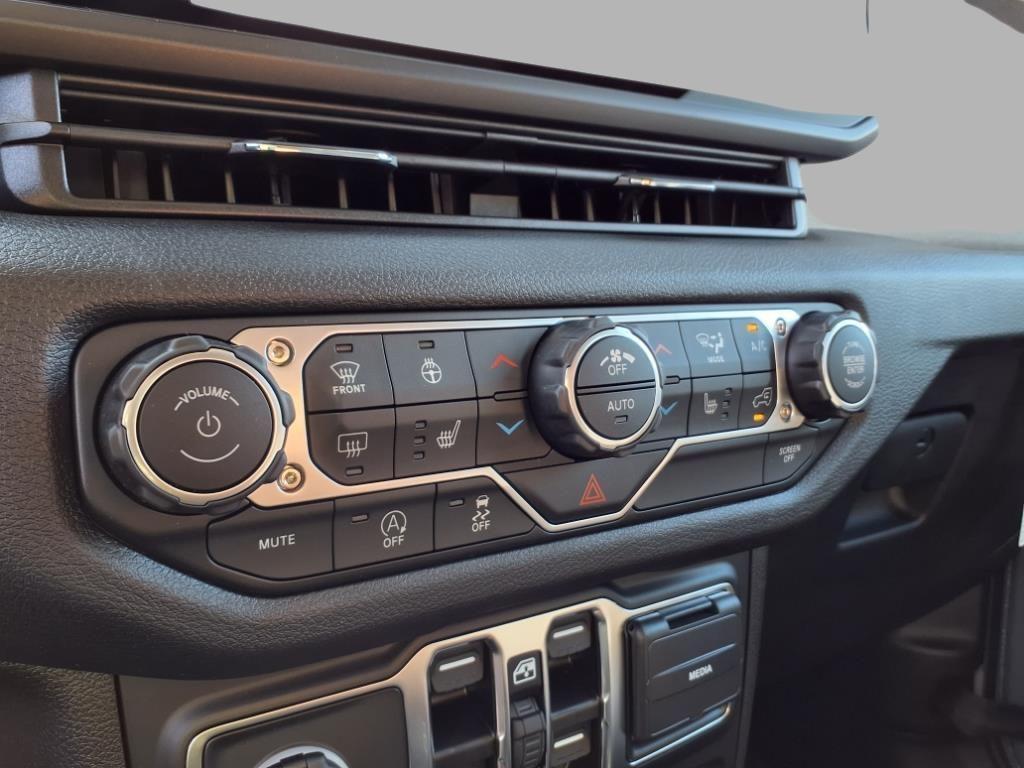 new 2025 Jeep Wrangler car, priced at $50,529