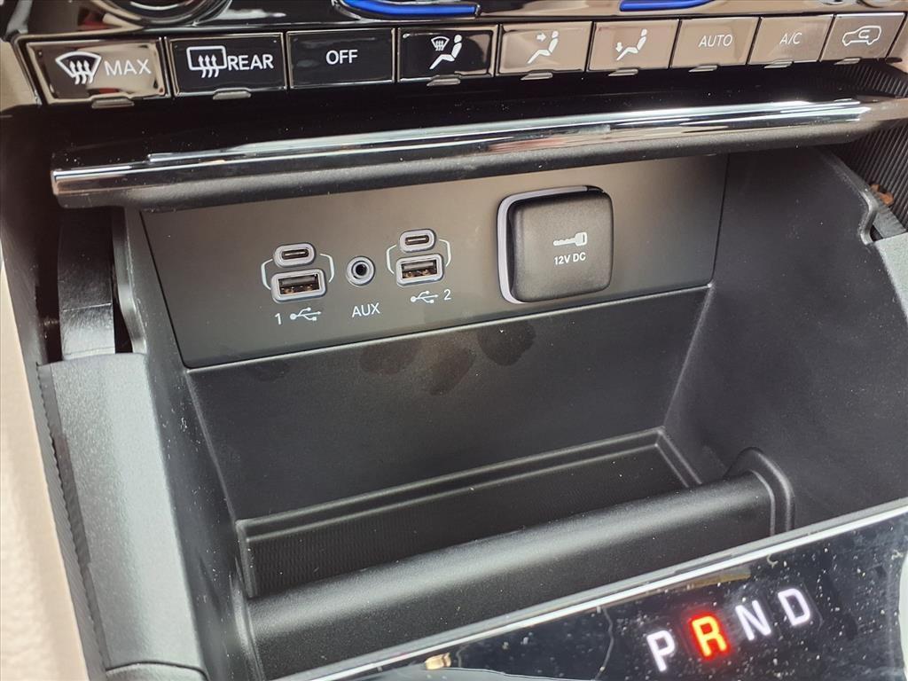 new 2025 Jeep Grand Cherokee car, priced at $47,838