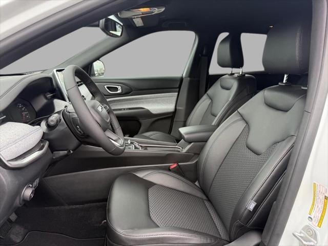 new 2025 Jeep Compass car, priced at $27,995