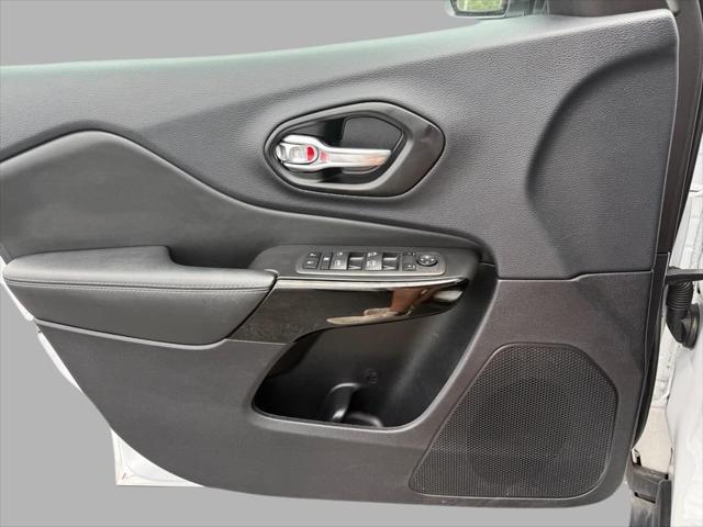 used 2023 Jeep Cherokee car, priced at $23,900