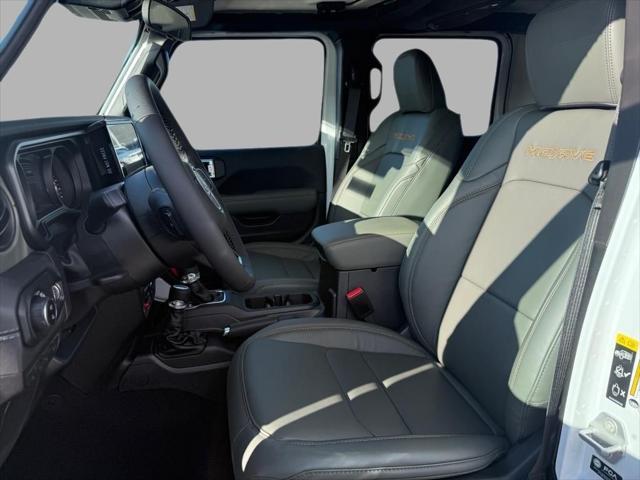 new 2025 Jeep Gladiator car, priced at $48,291
