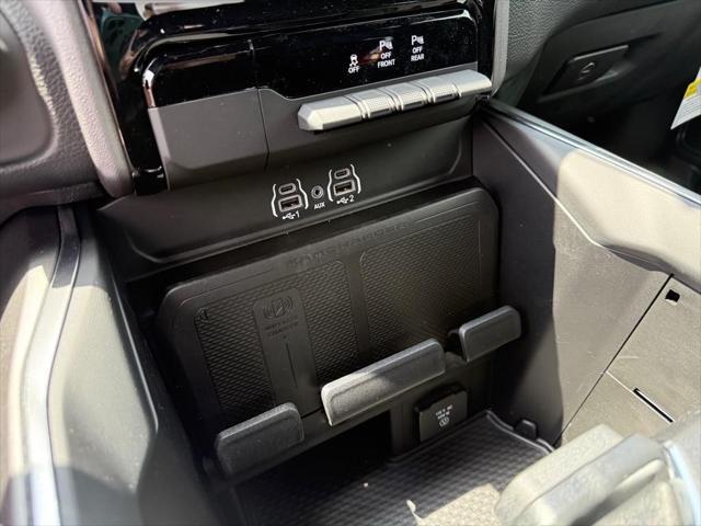 new 2025 Ram 1500 car, priced at $49,331