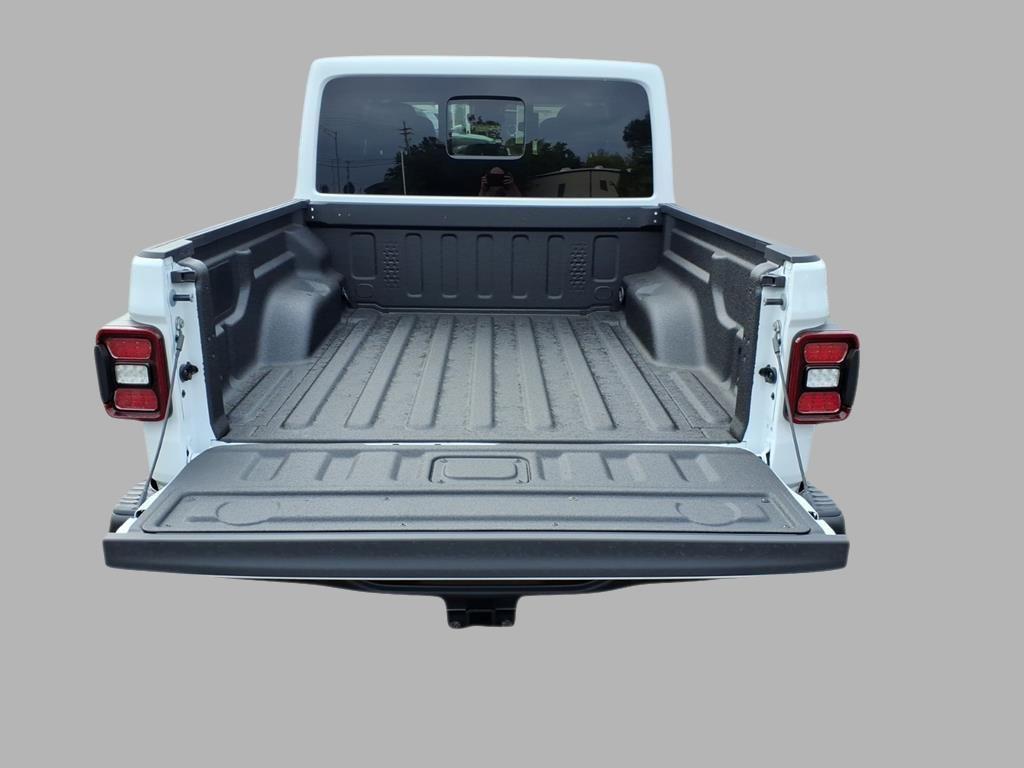 new 2025 Jeep Gladiator car, priced at $52,359