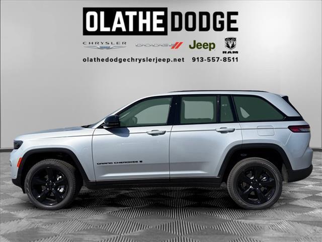 new 2025 Jeep Grand Cherokee car, priced at $49,273