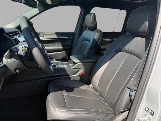 new 2025 Jeep Grand Cherokee car, priced at $49,273