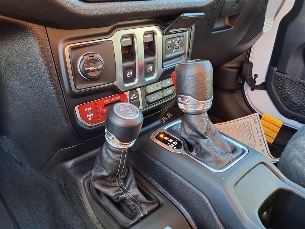 new 2026 Jeep Wrangler car, priced at $46,768