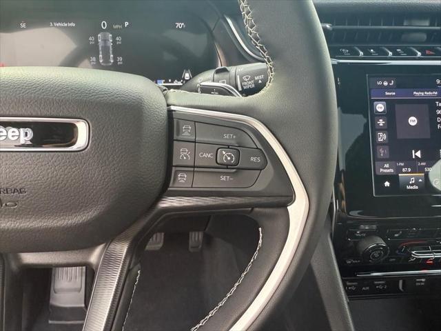 new 2025 Jeep Grand Cherokee car, priced at $40,400