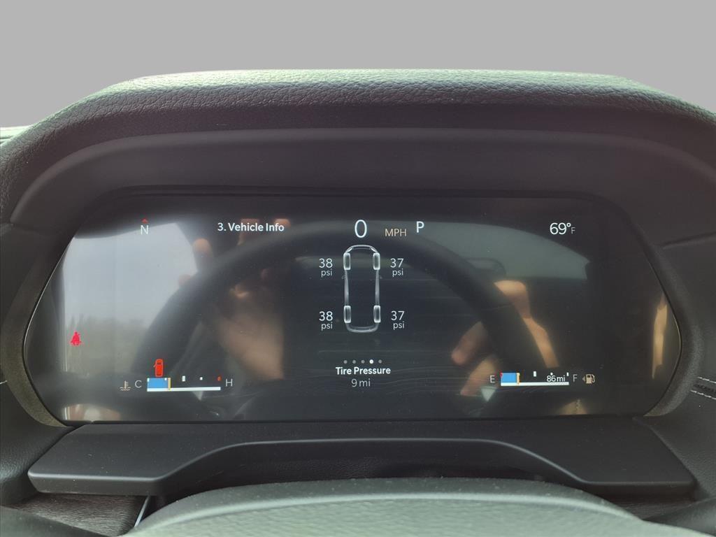 new 2025 Jeep Grand Cherokee L car, priced at $49,492