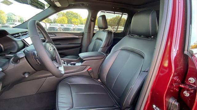 new 2025 Jeep Grand Cherokee car, priced at $51,955