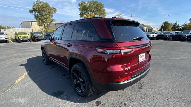 new 2025 Jeep Grand Cherokee car, priced at $51,955