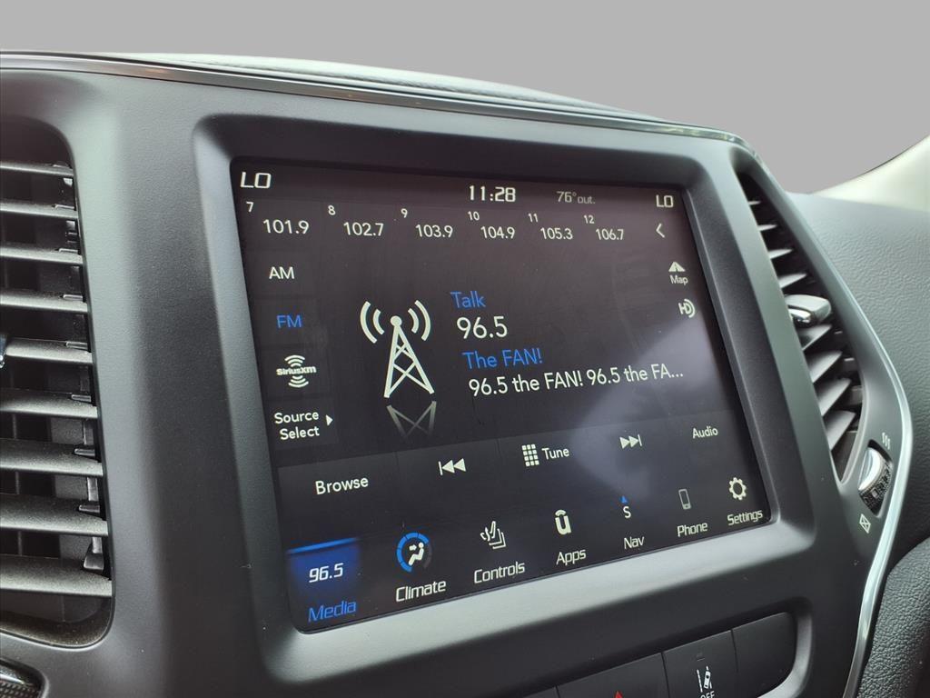 used 2023 Jeep Cherokee car, priced at $21,899