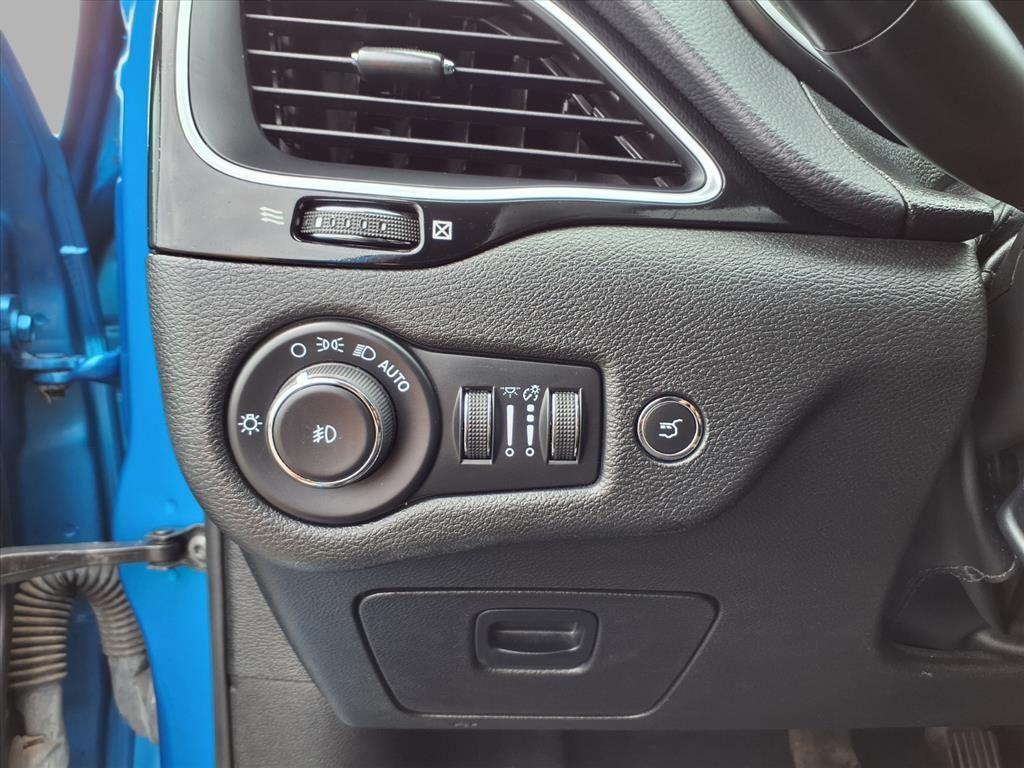 used 2023 Jeep Cherokee car, priced at $21,899