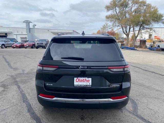 new 2024 Jeep Grand Cherokee car, priced at $42,730