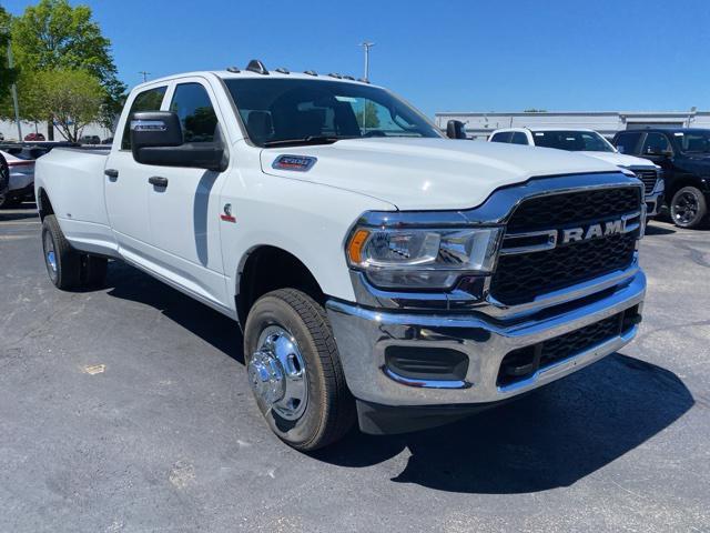 new 2024 Ram 3500 car, priced at $61,375