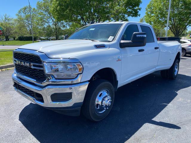 new 2024 Ram 3500 car, priced at $61,375