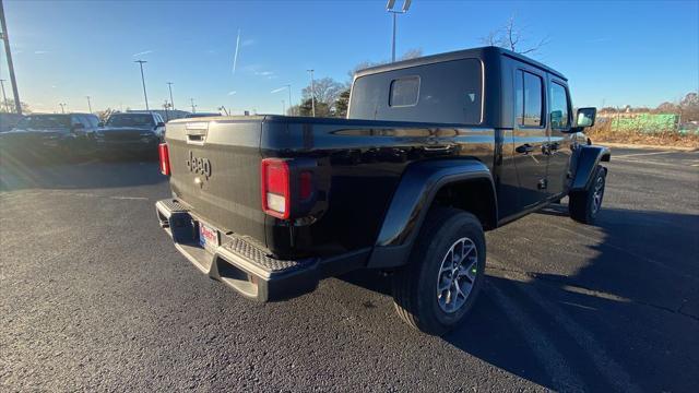 new 2025 Jeep Gladiator car, priced at $48,175