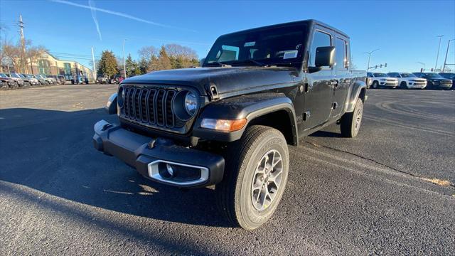 new 2025 Jeep Gladiator car, priced at $47,675