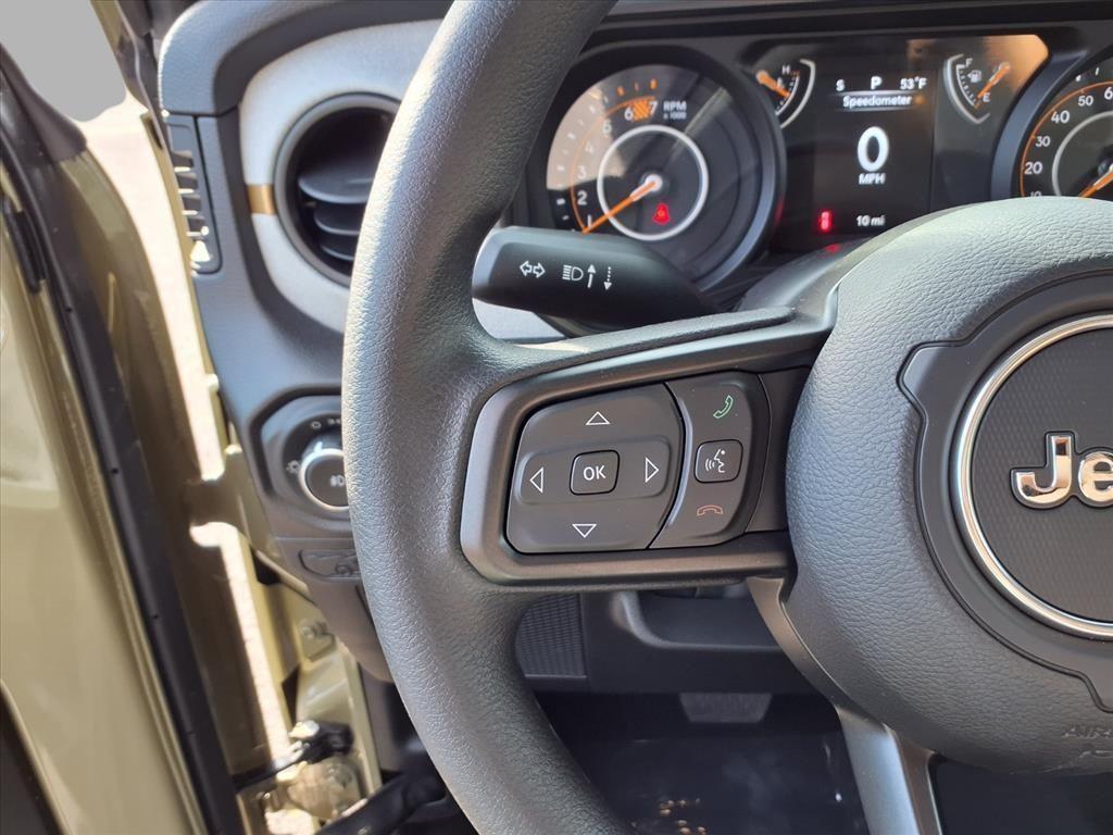 new 2026 Jeep Wrangler car, priced at $36,615