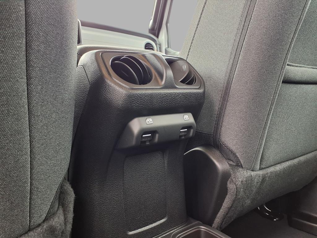 new 2025 Jeep Wrangler car, priced at $36,117