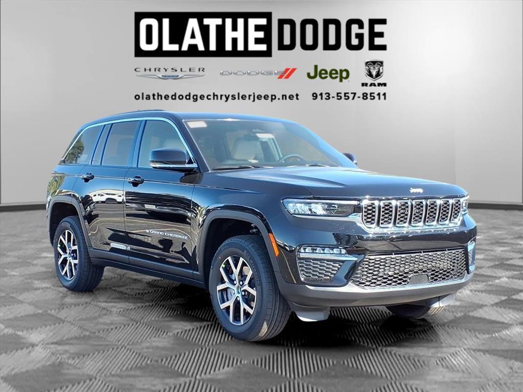 new 2025 Jeep Grand Cherokee car, priced at $45,759
