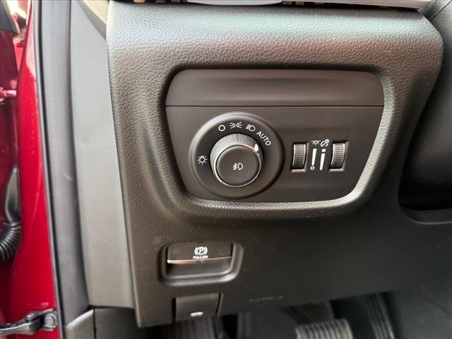 new 2025 Jeep Grand Cherokee L car, priced at $53,518