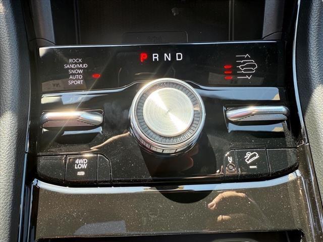 new 2025 Jeep Grand Cherokee car, priced at $56,734