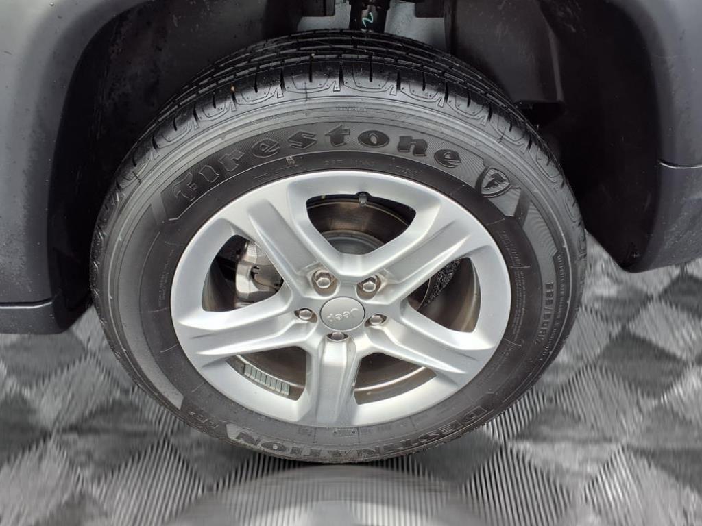 used 2023 Jeep Compass car, priced at $21,615
