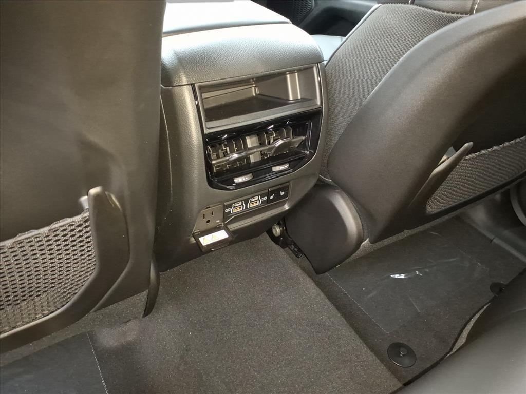 new 2025 Jeep Grand Cherokee car, priced at $42,309