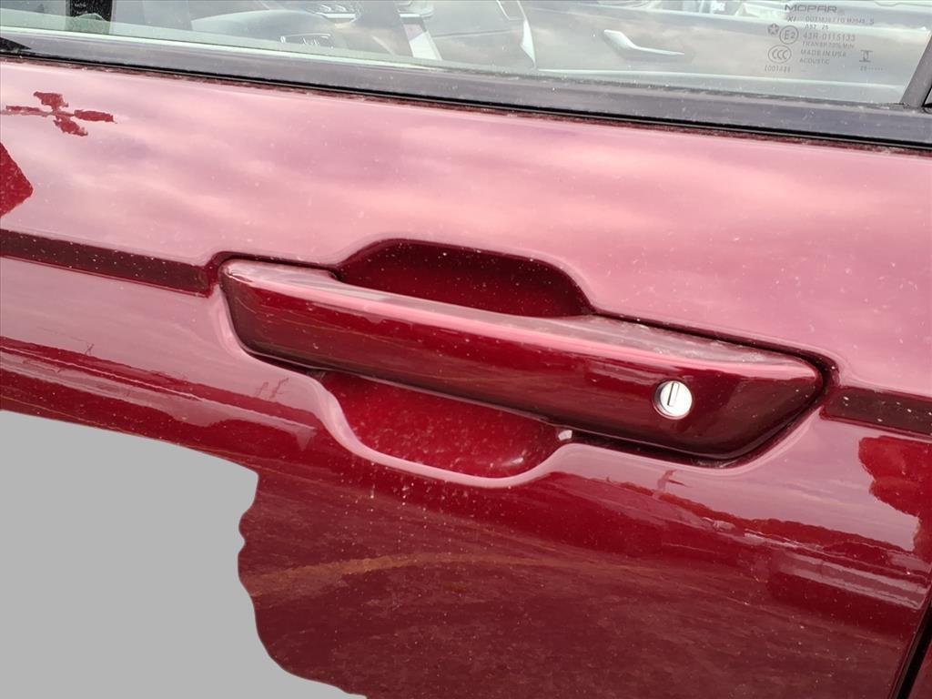 new 2025 Jeep Grand Cherokee car, priced at $42,309