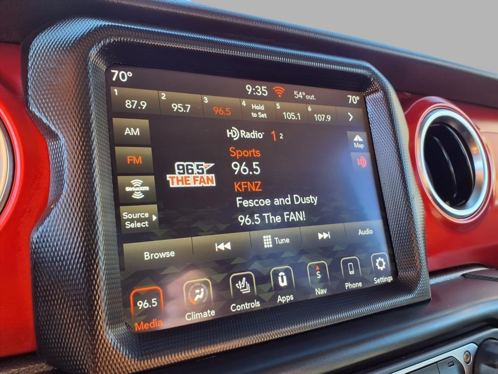 used 2021 Jeep Gladiator car, priced at $38,841