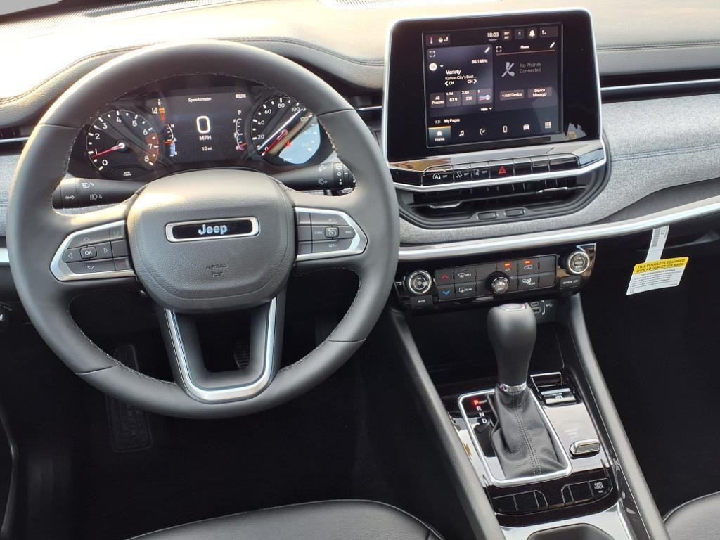 new 2025 Jeep Compass car, priced at $28,047