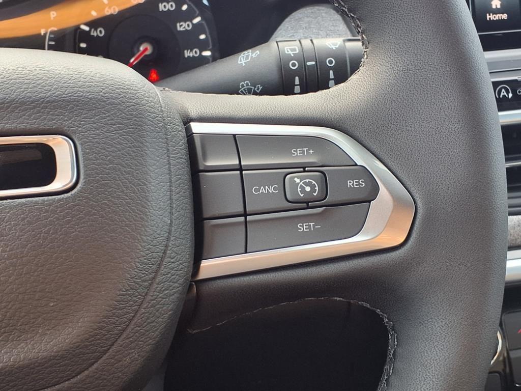 new 2025 Jeep Compass car, priced at $28,047