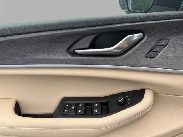 new 2025 Jeep Grand Cherokee car, priced at $40,900