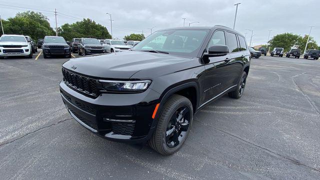 new 2024 Jeep Grand Cherokee L car, priced at $50,080