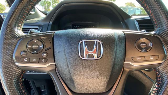 used 2022 Honda Passport car, priced at $29,999