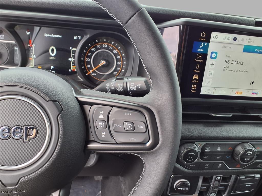 new 2025 Jeep Wrangler car, priced at $43,488