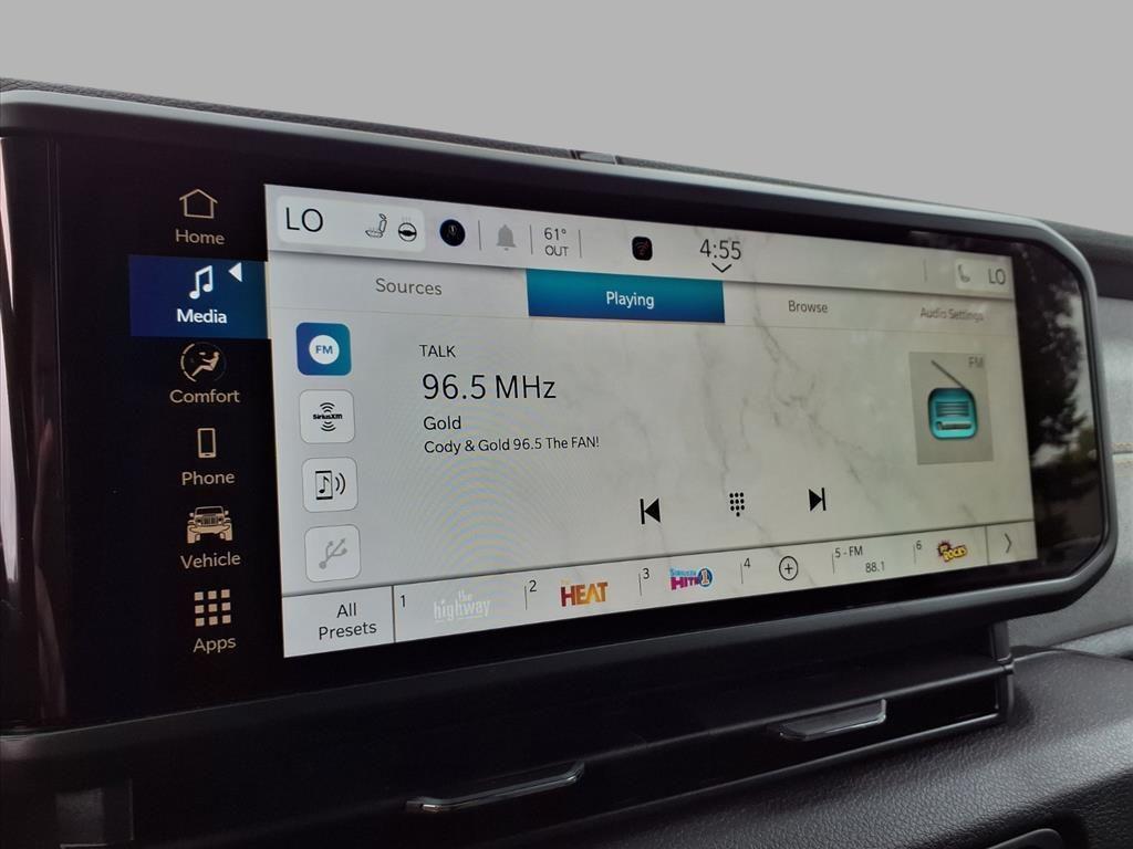 new 2025 Jeep Wrangler car, priced at $43,488